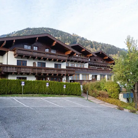 Andrea - Fürth Apartment Piesendorf
